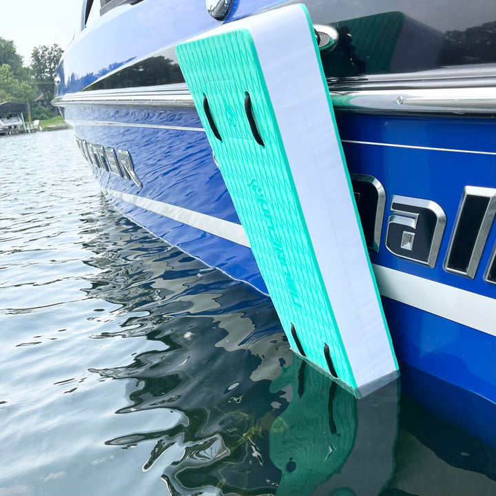 Best Wakesurfing Wake Shaper, Boat Fenders, Dock Lighting & Lake Gear ...