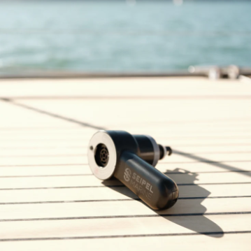 Hand Held Fender & Bumper Pump (Rechargeable) - NautiCurl LLC