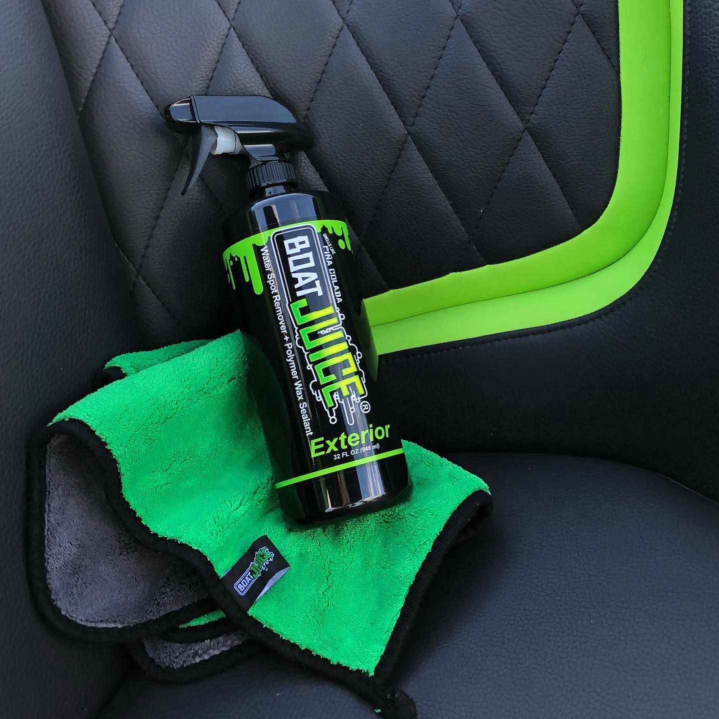 Boat Seat Cleaner - Boat Juice NautiCurl Cleaner with microfiber towel