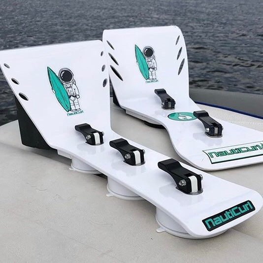 WakeSurfing - FLEX Wake Shaper Surf Gate